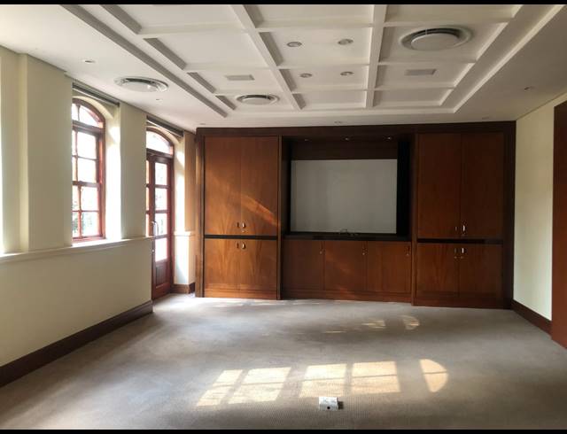 485M² OFFICE TO LET IN SANDTON CENTRAL